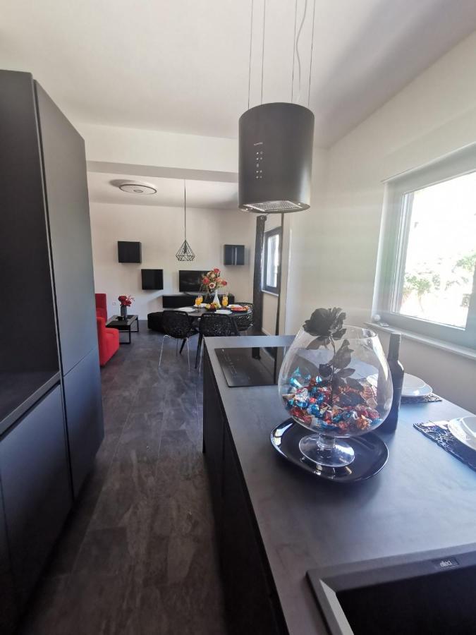 Oasis In The City Near Amfiteatar,Free Parking And Free Wi-Fi Pola Esterno foto