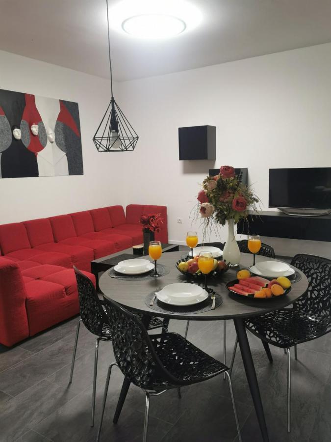 Oasis In The City Near Amfiteatar,Free Parking And Free Wi-Fi Pola Esterno foto