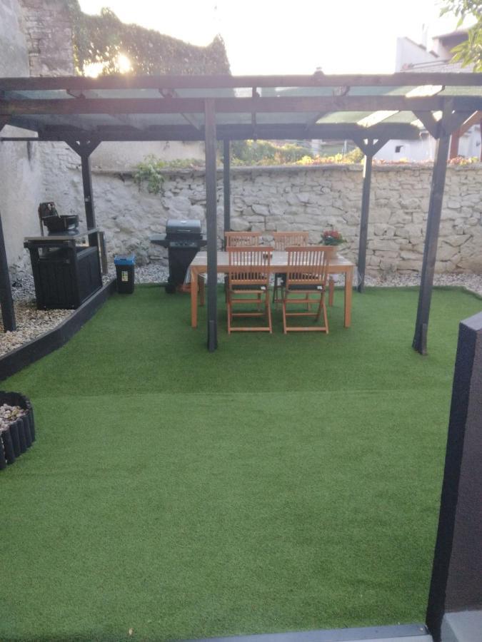 Oasis In The City Near Amfiteatar,Free Parking And Free Wi-Fi Pola Esterno foto